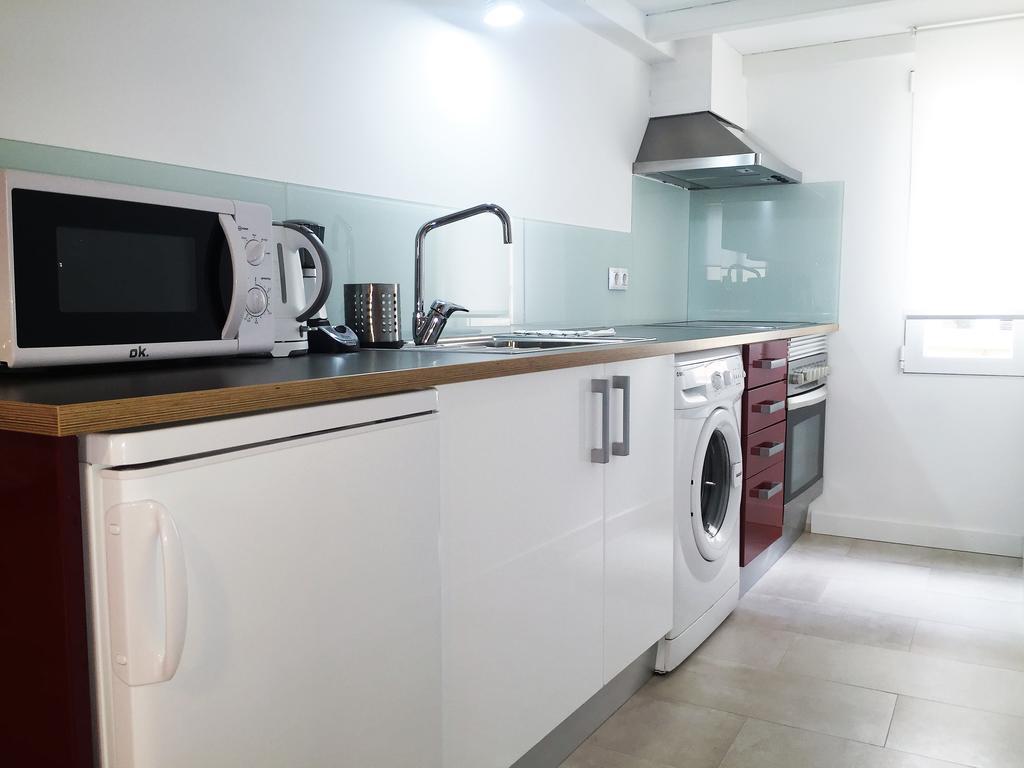 Apartamento Atico En Puerta Del Sol Madrid Luaran gambar